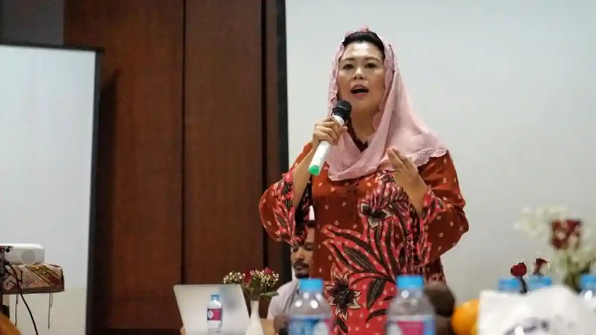 Yenny Wahid Jadi Komisaris Garuda Indonesia, Perintah Erick Thohir Tugasnya Melindungi Pramugari