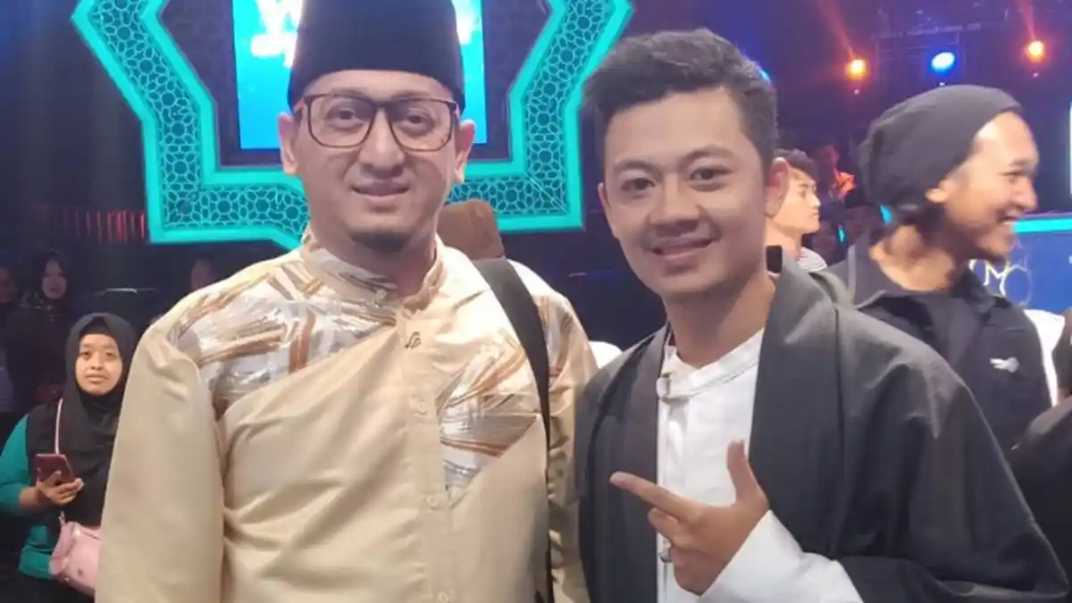 Punya Suara Mirip Almarhum Uje, Penampilan Nino si Mantan Anak Punk Ini Buat Ustaz Mirza Menangis