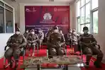 Kepala-Karantina-Pertanian-Kendari-N-Prayatno-Ginting.jpg