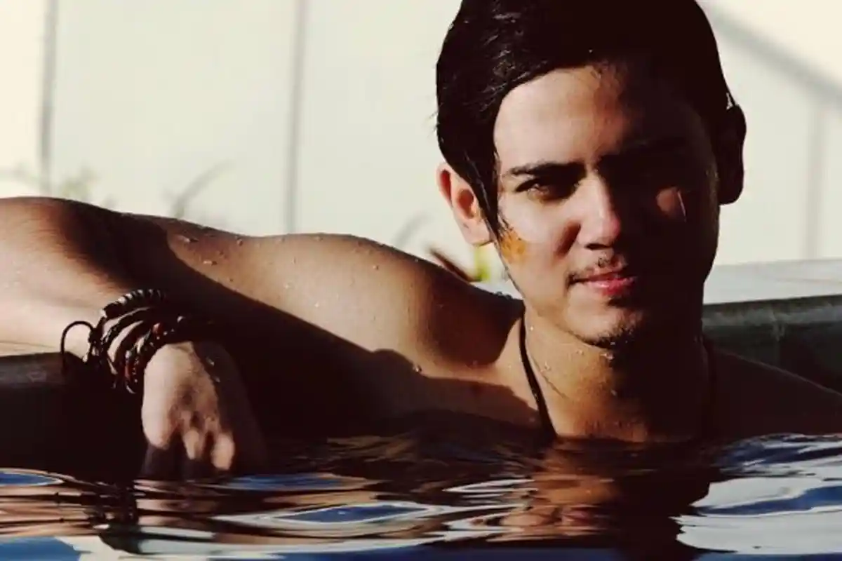 Penampilan Baru Aliando Ini Bikin Netizen Makin Tergila-gila