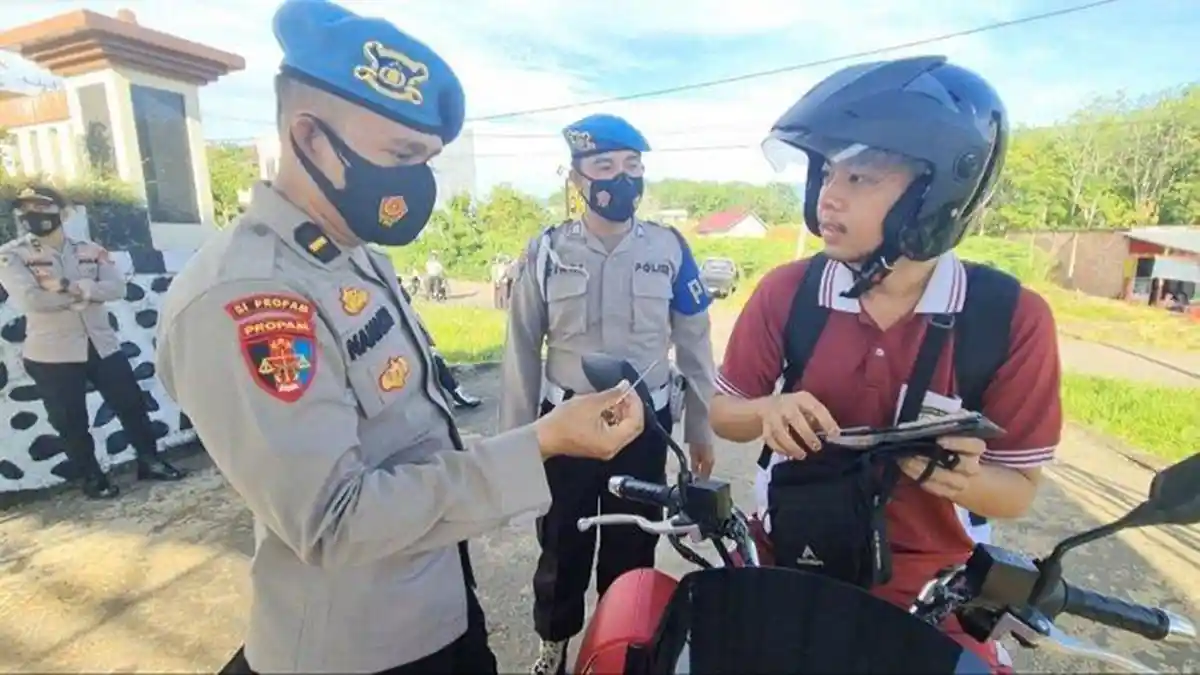 3 Motor Polisi Dipasangi Knalpot Brong