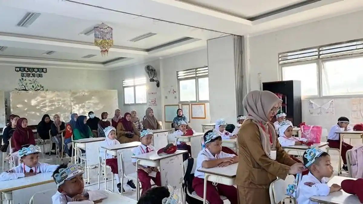 Tanpa Tangis, Murid Baru di SD Kartika Tanah Grogot Paser Jalani Hari Pertama MPLS dengan Ceria - Tribunkaltim.co
