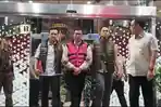 Tersangka-Andri-Mulyono-korupsi-mbg.jpg