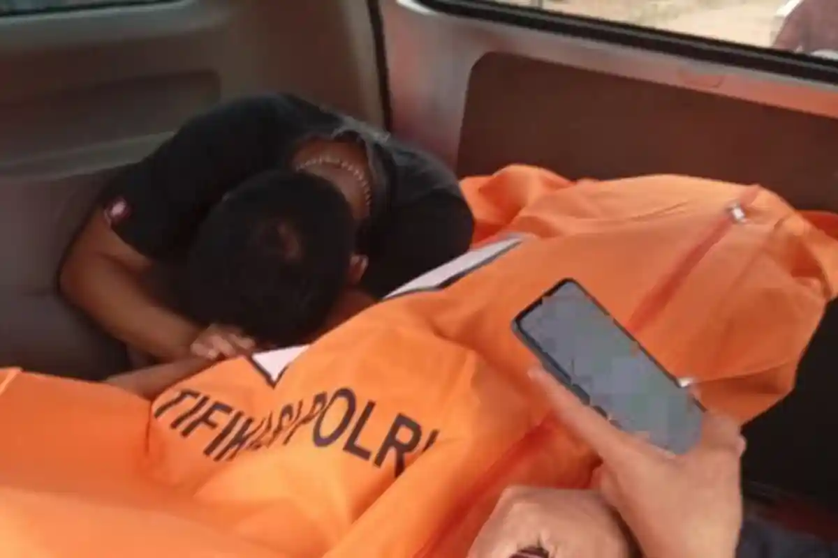 Ditikam OTK, Pria di Palembang Tewas Dipelukan Ibunya