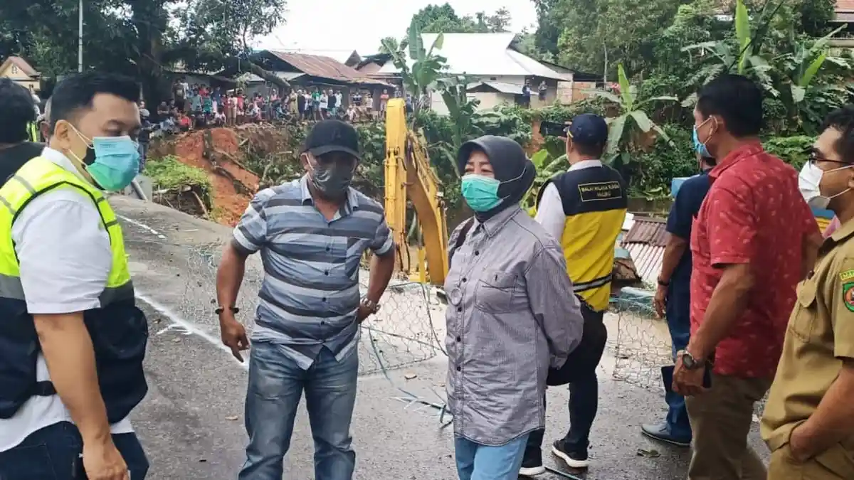 Banjir & Longsor Kepung Kota Ambon, Hatta Hehanussa Minta Pemda Tanggap Darurat Bencana
