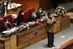Pengesahan UU Cipta Kerja