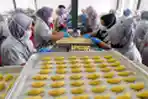 Pabrik Kue Kering J&C Tambah 500 Pekerja Lepas saat Ramadan