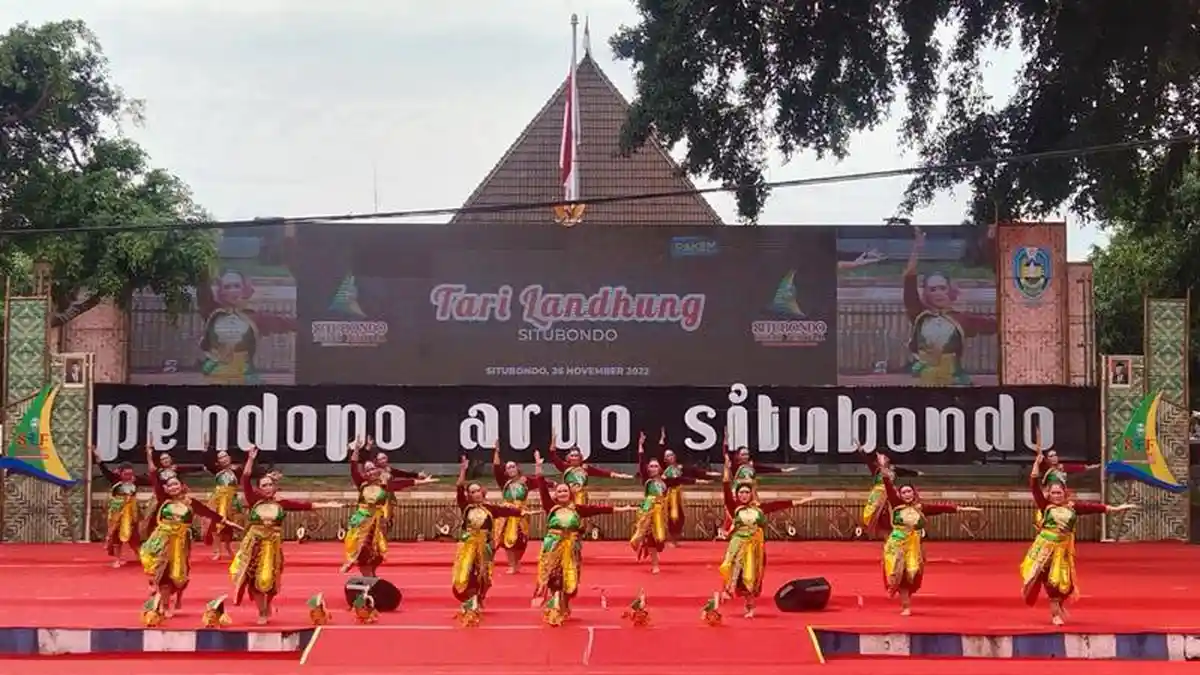 BREAKING NEWS Penyidik KPK Geledah Rumah Dinas dan Kantor Bupati Situbondo