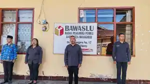 Bawaslu-Manggarai-upacara-sumpah-pemuda.jpg