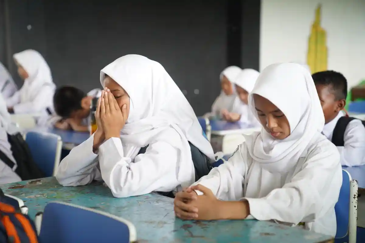 50 SOAL Essay Fiqih Kelas 9 MTs SMP Ulangan Semester Terbaru Lengkap Kunci Jawaban Soal Fiqih Kls IX