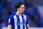Manchester-United-incar-gelandang-FC-Porto-Vitinha-sebagai-alternatif-Frenkie-de-Jong.jpg