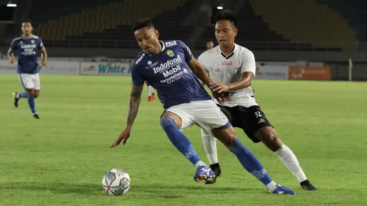 BERITA POPULER PERSIB Bandung, Robert Alberts Optimis Lawan Persela, Mental Bertanding Jadi Sorotan