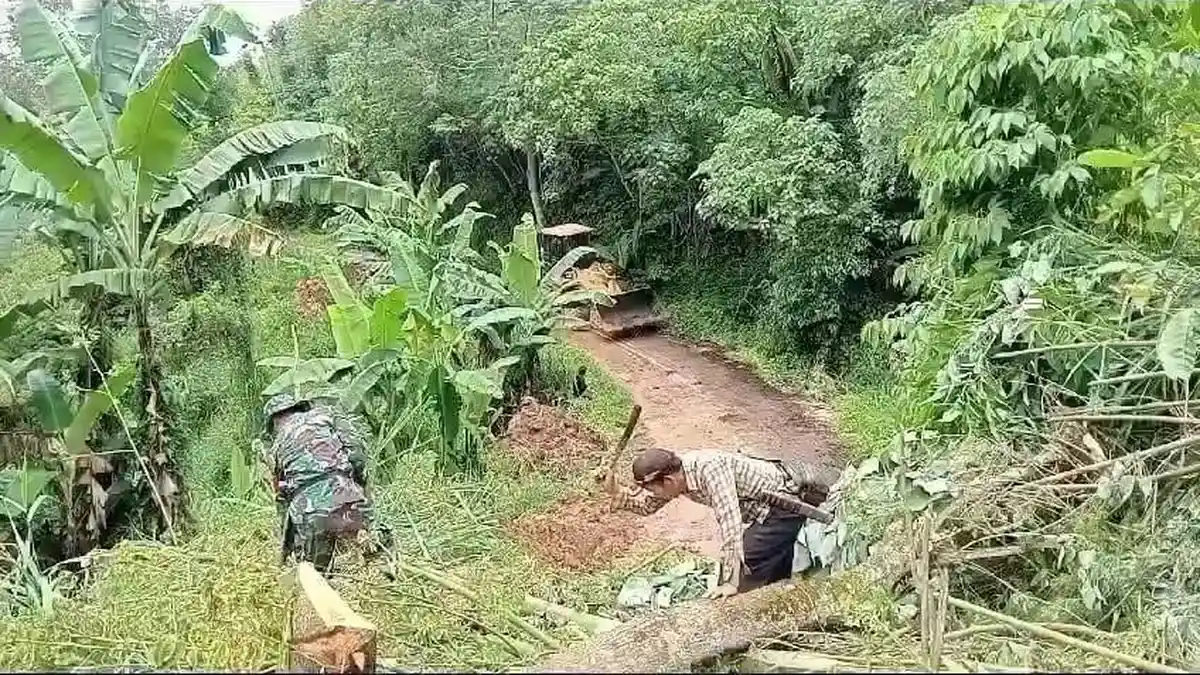 Jalan di Kepahiang Bengkulu Longsor, Akses 2 Desa Terputus Sementara