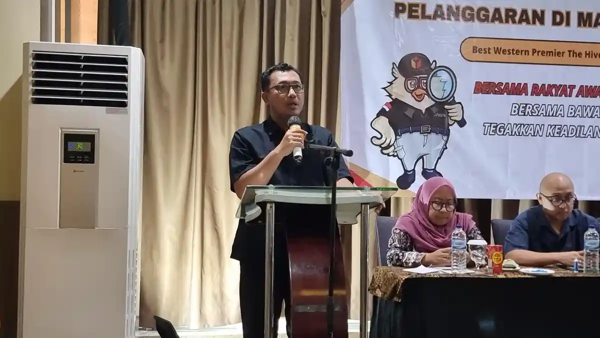 PT KAI dan Jasa Marga Laporkan Soal Alat Peraga Kampanye yang Semrawut ke Bawaslu DKI Jakarta