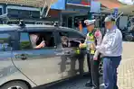 Sapa Pemudik di Terminal Pare, Satlantas Polres Kediri Ingatkan Keselamatan Jelang Lebaran
