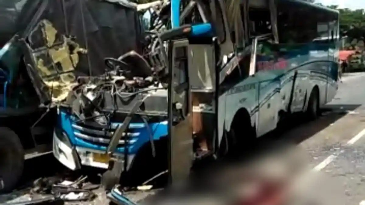Kronologi dan Penyebab Kecelakaan Maut di Rembang yang Tewaskan 4 Orang