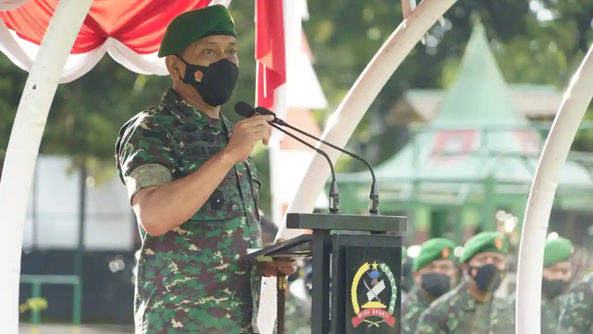Arahan Perdana Danrem 162/WB Kolonel Czi Lalu Rudy: Jaga Soliditas TNI-Polri