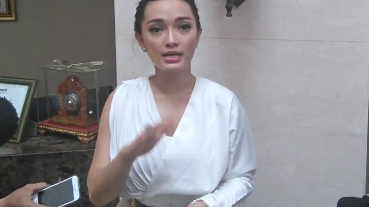 Kehadiran Trio 'Cecepy' bikin Zaskia Gotik Merasa Bahagia
