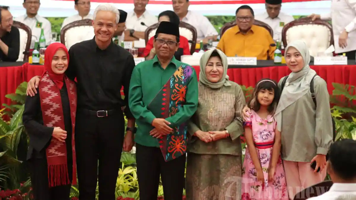118 Hari Menuju Pilpres 2024 - 7 Survei Terbaru: Begini Elektabilitas Mahfud MD
