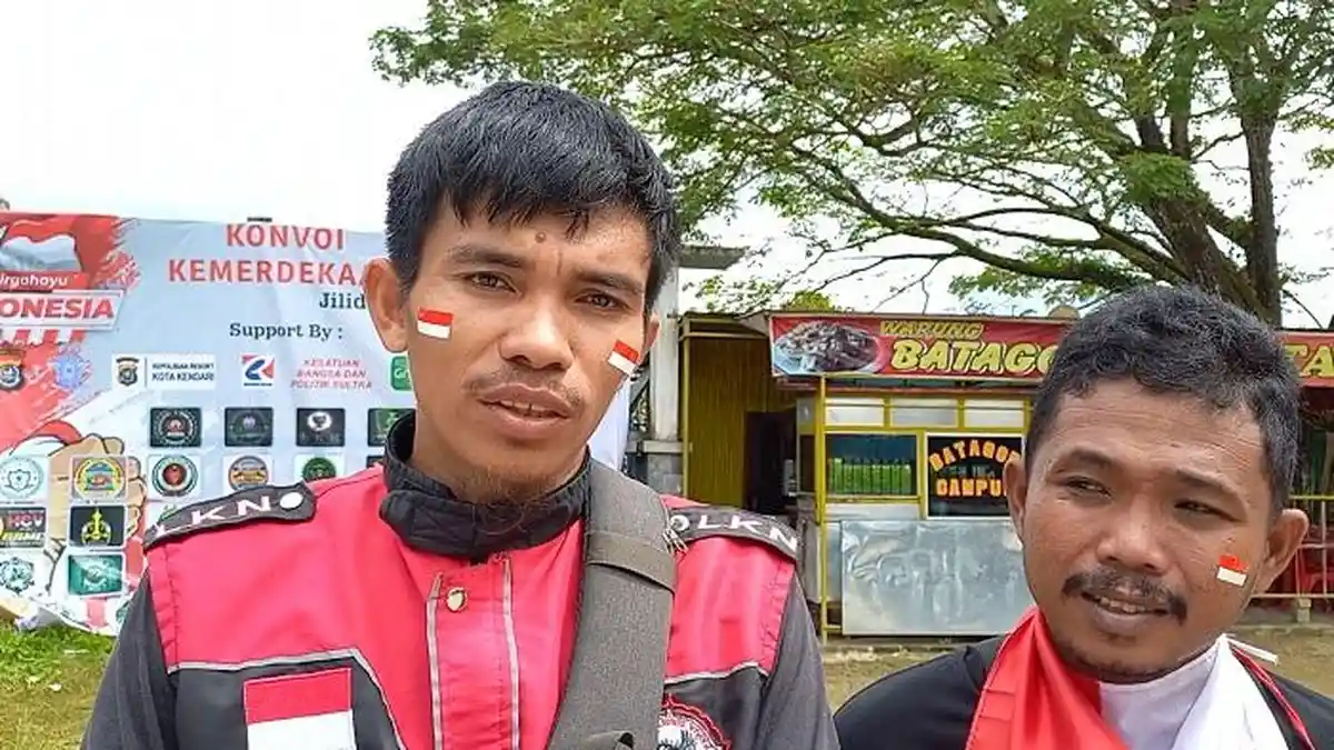Komunitas Ojol di Kendari Konvoi Kemerdekaan dan Ziarah TMP Watubangga, Peringati HUT ke-77 RI