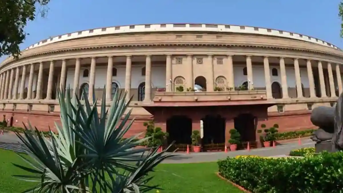 Parlemen India Larang Kantin Buka, Staf Bawa Makanan Kotak Dari Rumah
