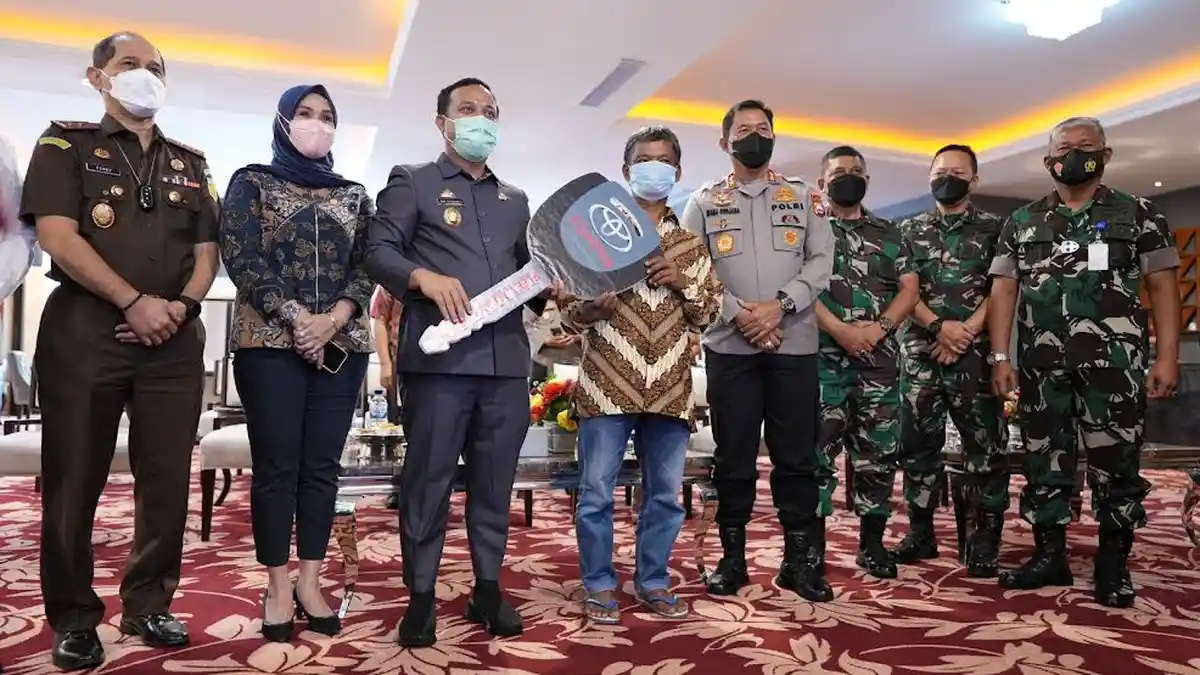 Cerita Warga Torut Dapat Doorprize Mobil Pemprov Sulsel, 'Waktu Vaksin, Saya Tidak Tau Ada Undian'