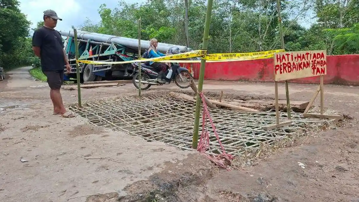 Jembatan di Payaraman Ogan Ilir Rusak Parah, Warga Khawatir Ada Desa yang Bakal Terisolir