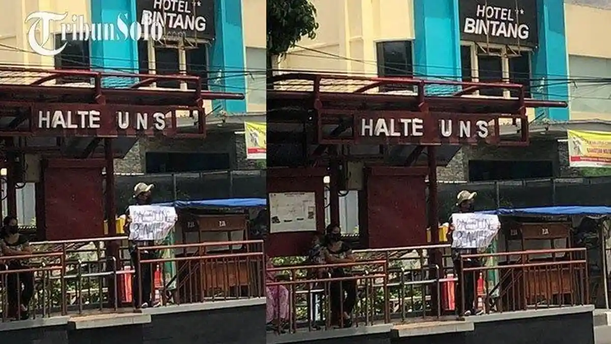 Saat Jokowi Berkunjung di Solo, Mahasiswa yang Bentangkan Poster 'Pak, Benahi KPK' Diamankan Polisi