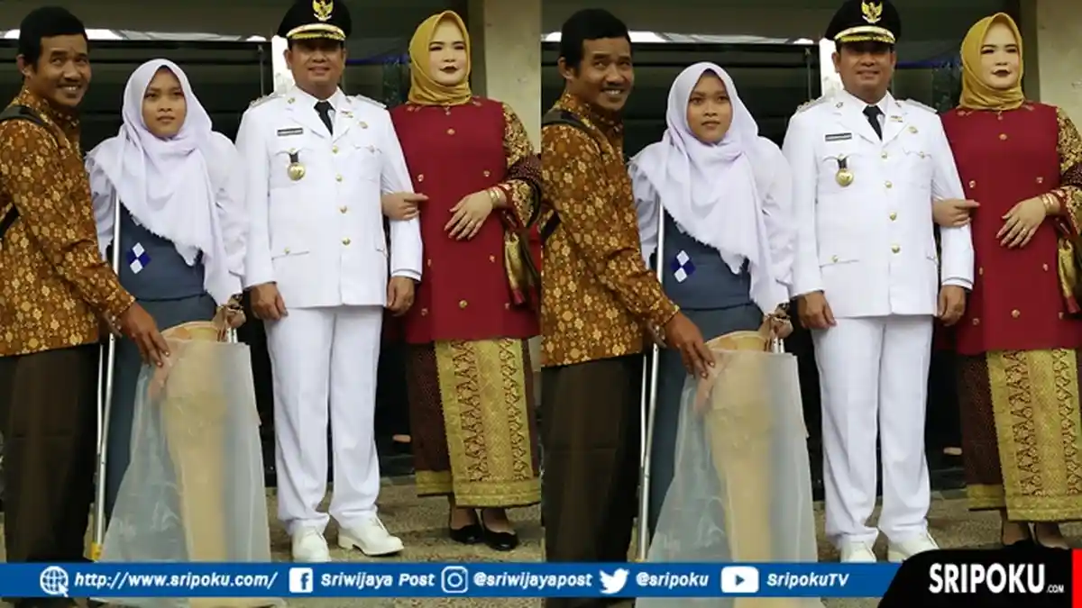 Bahagianya Siti Fatimah yang Mendapatkan Hadiah Kaki Palsu dari Bupati Banyuasin Askolani