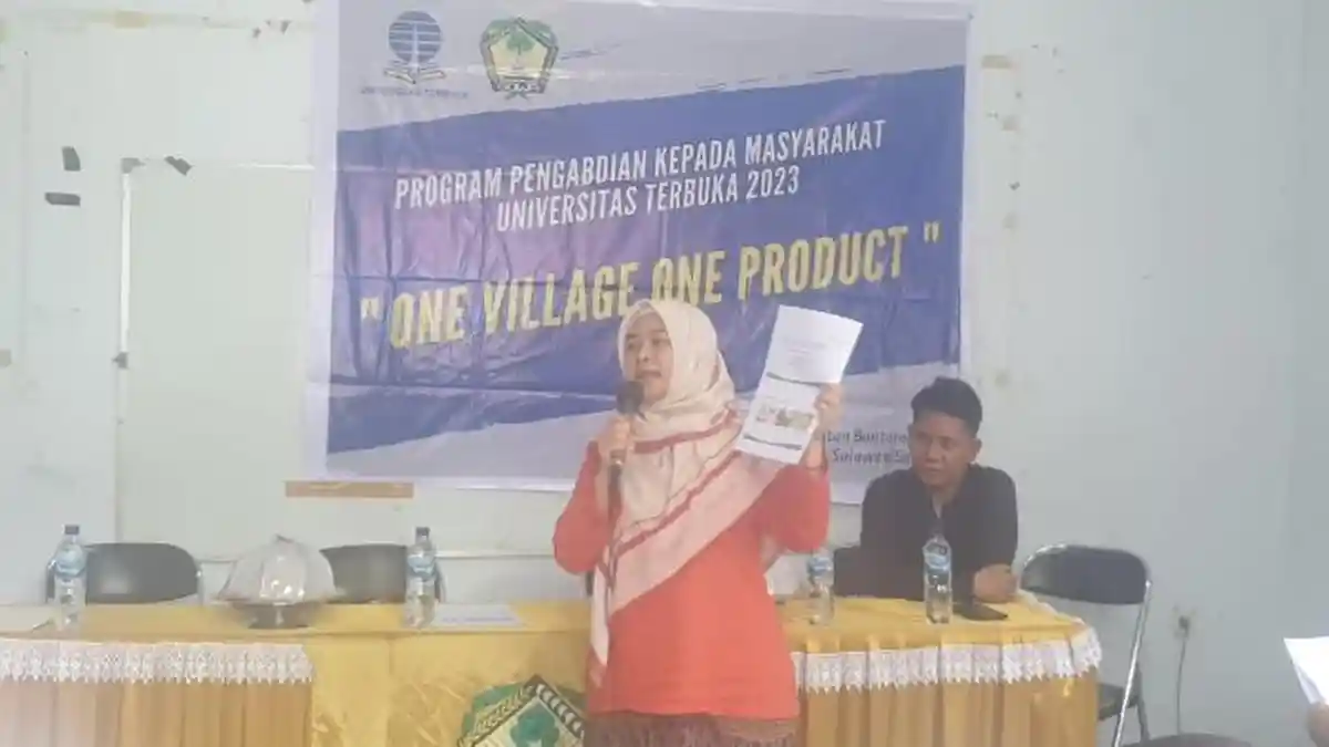 Tim Pengabdian UT Makassar Gelar Pelatihan dan Pendampingan untuk Tingkatkan Pemasaran UMKM di Gowa