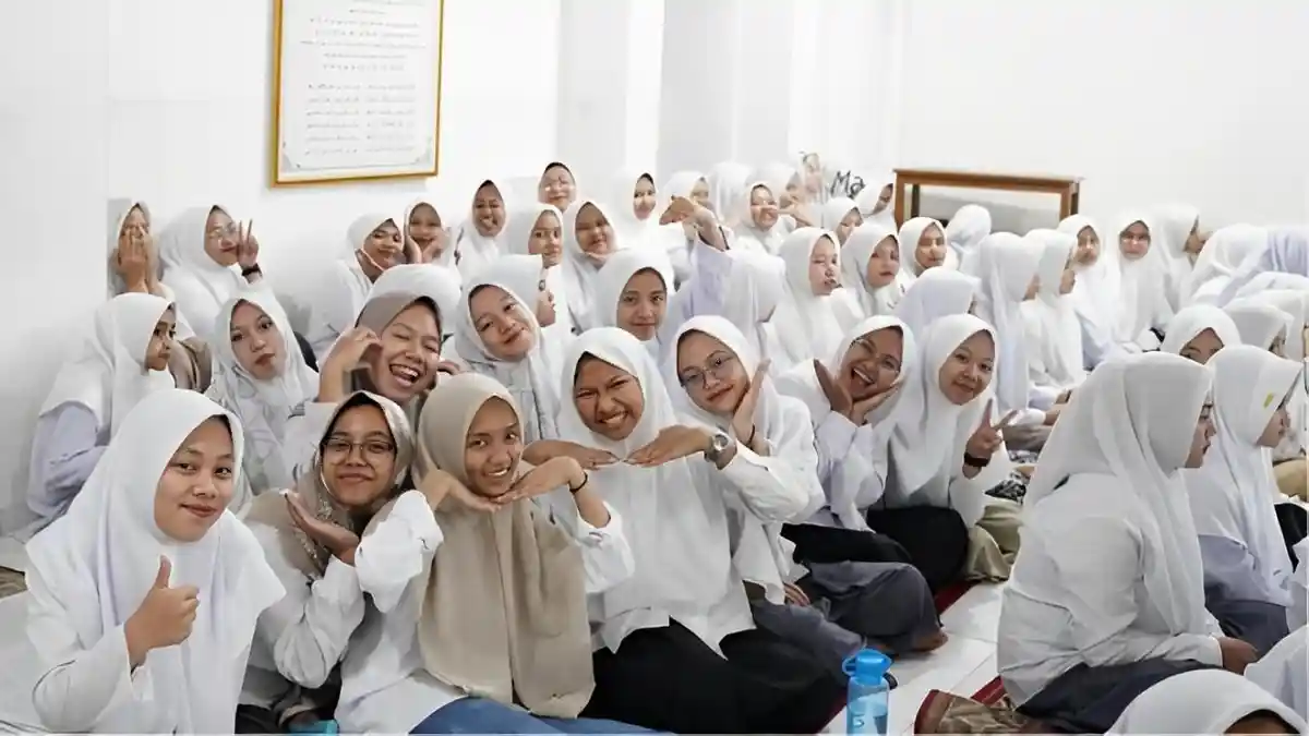 Contoh Susunan Acara Halal Bihalal di Sekolah Beserta Teks MC yang Bisa Jadi Panduan