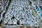 KEBERANGKATAN-Suasana-manasik-haji-di-Convention-Hall-Simpang-Lima-Gumul-Kediri.jpg