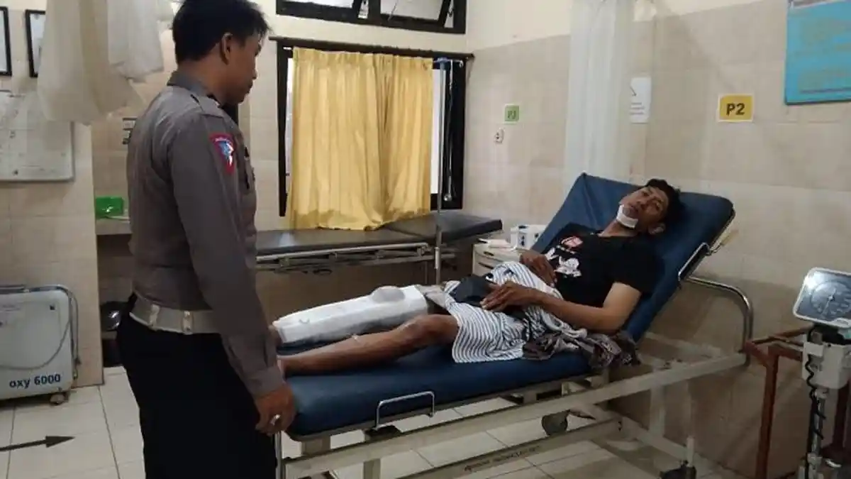 PETAKA Jembatan Putus, Kurir Ekspedisi Nyemplung ke Sungai di Busungbiu Buleleng, Begini Kondisinya!