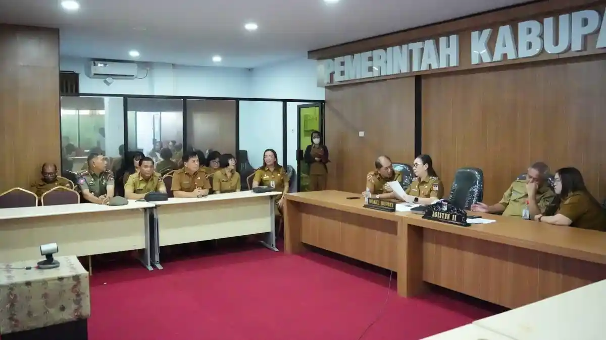 Wabup Minahasa Vanda Sarundajang Pimpin Zoom Meeting, Bahas Guru PPPK ...
