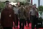 Presiden Jokowi Buka Bersama Kapolri di Mabes Polri