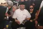 Pemakaman Istri Indro Warkop