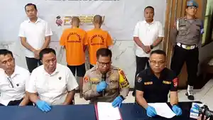 Polres-Metro-Bekasi-menangkap-dan-menetapkan-dua-tersangka-tindakan-pencabulan.jpg