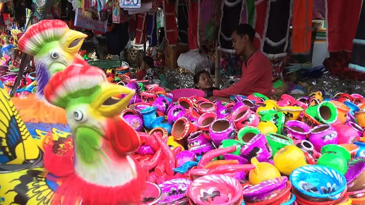 Kisah Pedagang Tembikar Asal Jepara di Dugderan Semarang, Gelar Lapak Diturunkan Turun Temurun