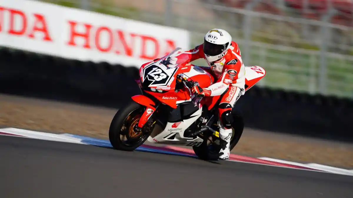 Hadapi ARRC Sepang, Pebalap Astra Honda Siap Berburu Kans Juara