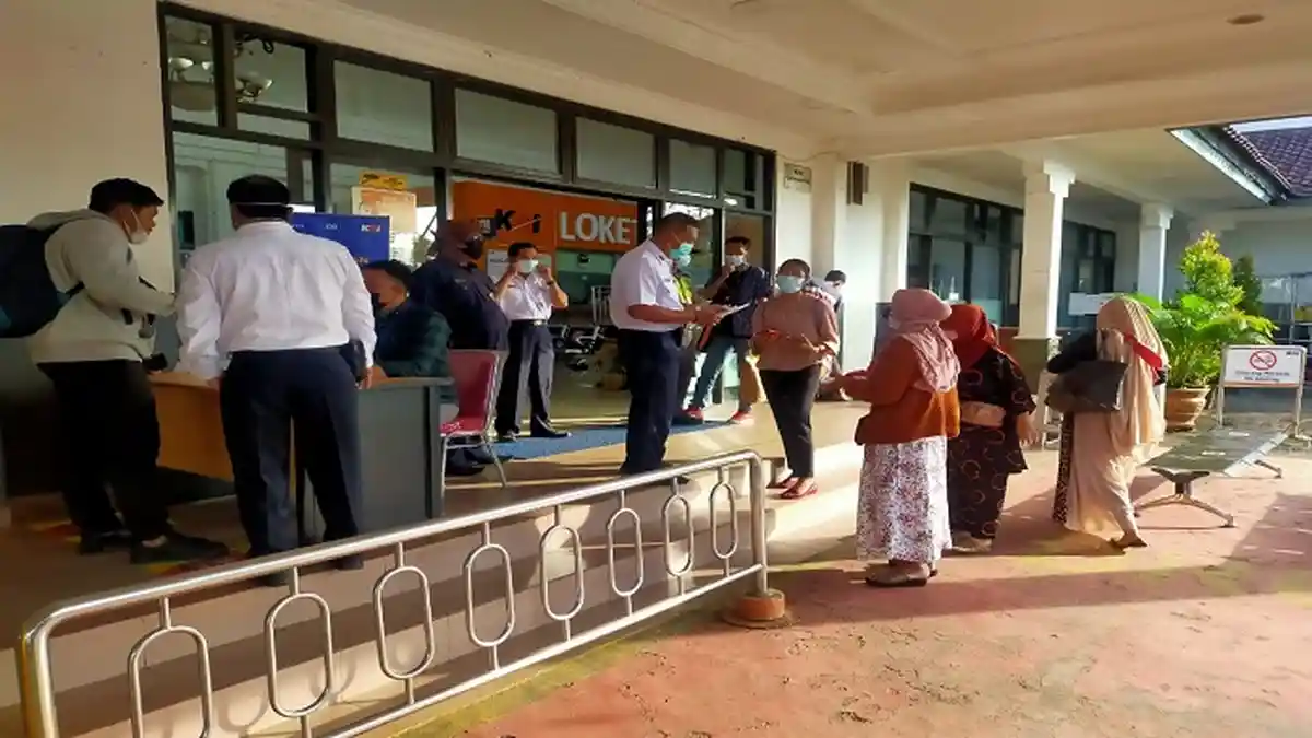 Hampir 50 Persen Calon Penumpang Batal Berangkat, Ini Penjelasan PT KAI Divre III Palembang 
