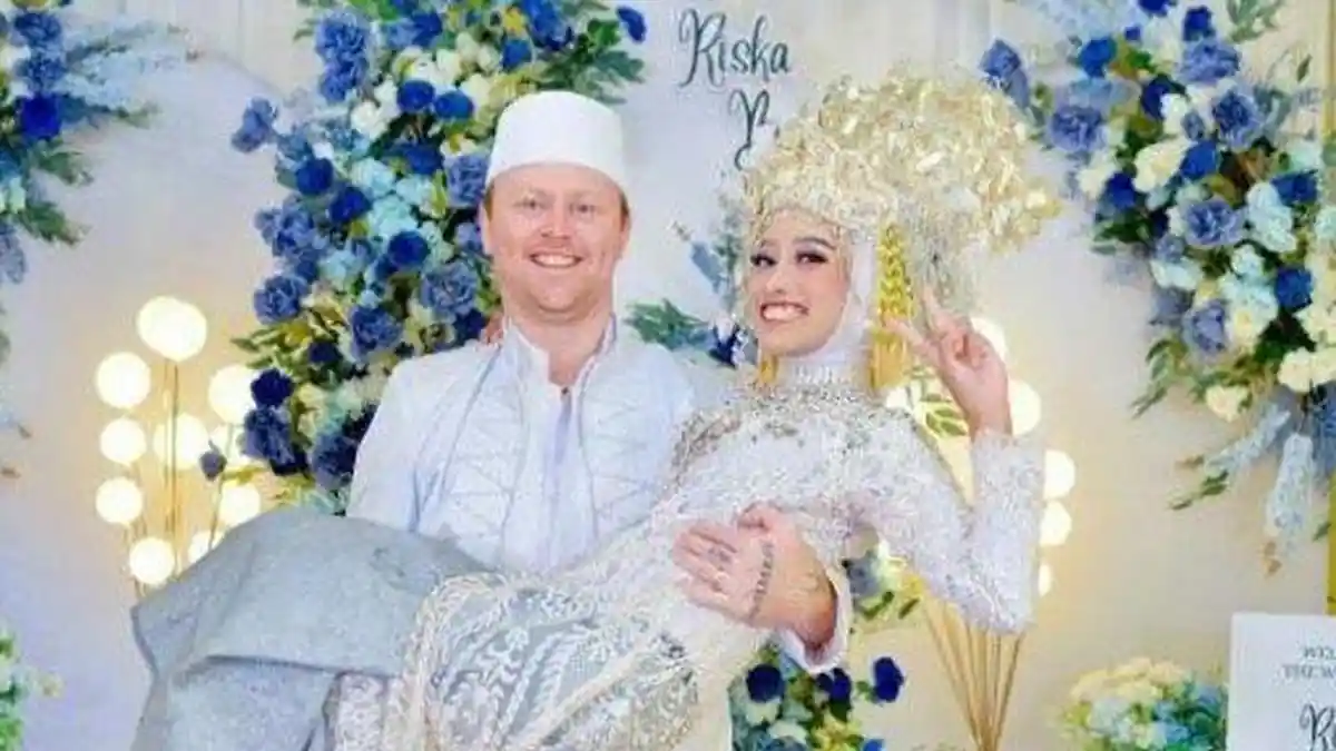 Riska dari Desa Dinikahi Pria New Zealand, Kaget Dibelikan Rumah ...
