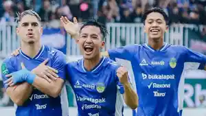 PSIM-Yogyakarta-berselebrasi-setelah-mencetak-gol-ke-gawang-PSPS.jpg