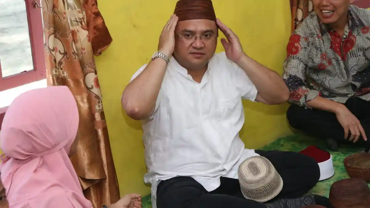 Gubernur Erzaldi Wajibkan Pakai Kopiah Resam Setiap Jumat