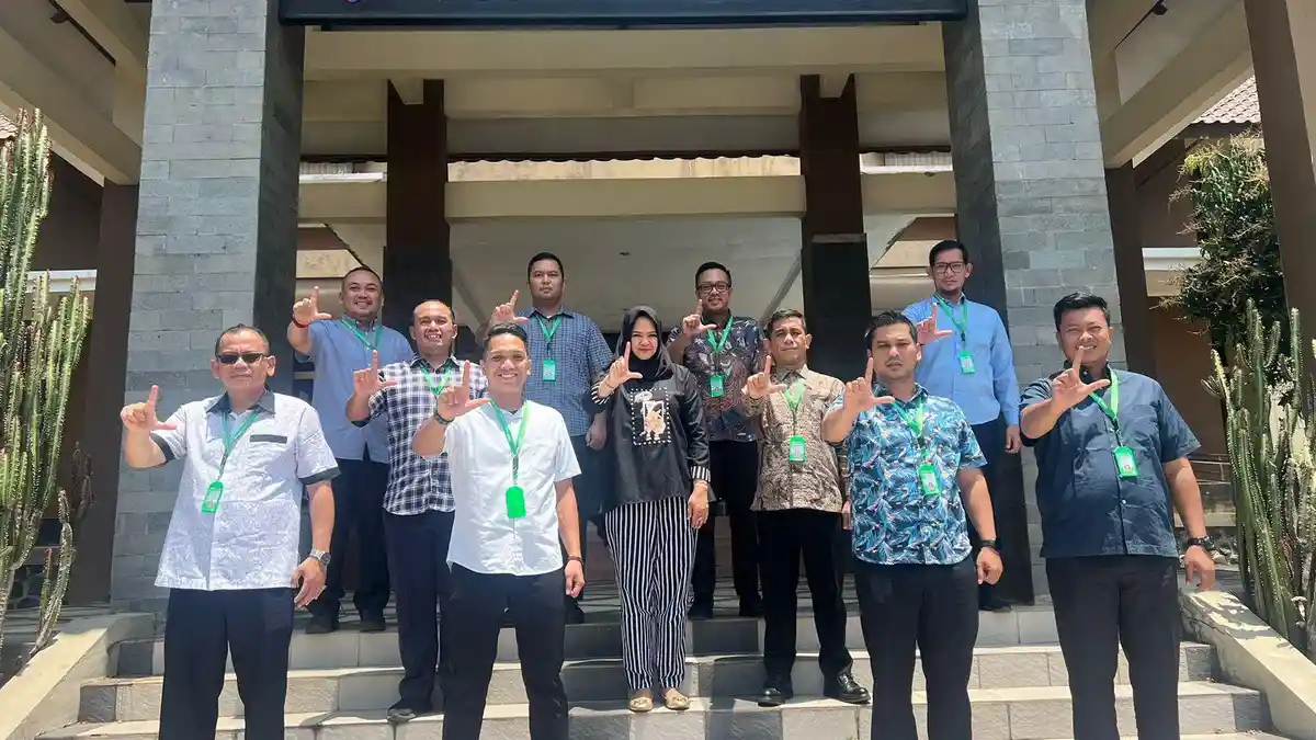 Terapkan Pelayanan Berbasis TIK, Sejumlah Pejabat di Kanwil Kemenkumham Sumut Ikut Pelatihan
