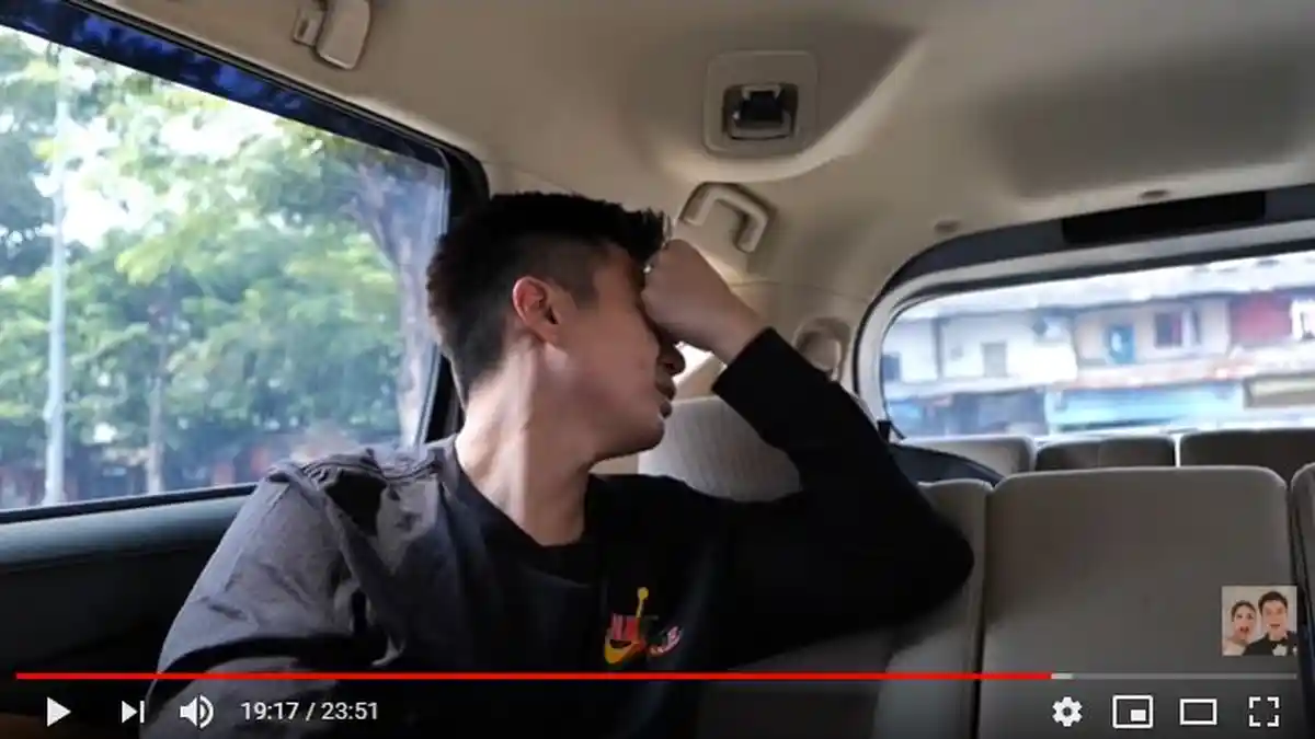 Ojol Yatim Piatu Penderita Katarak Motornya Disita Debt Collector, Baim Wong Kecewa Dengar Fakta Ini