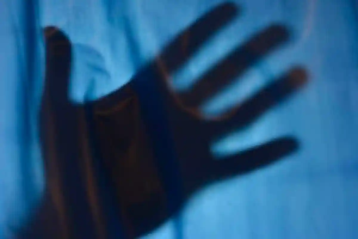 2 Wanita Perkosa Tukang Servis Ponsel, Modusnya Diundang ke Apartemen untuk Perbaiki iPhone