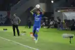 Persis Solo Bekuk Persib Bandung 2-1