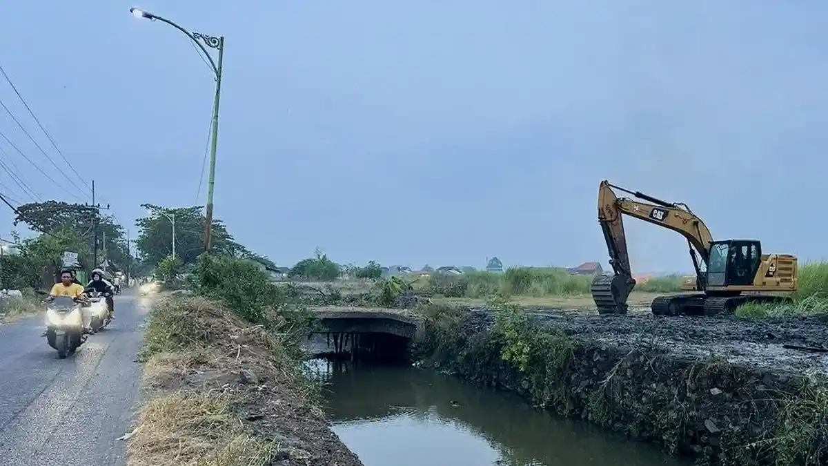 Minimalisir Potensi Banjir, Pasuruan Normalisasi Sungai Sepanjang 22 Kilometer