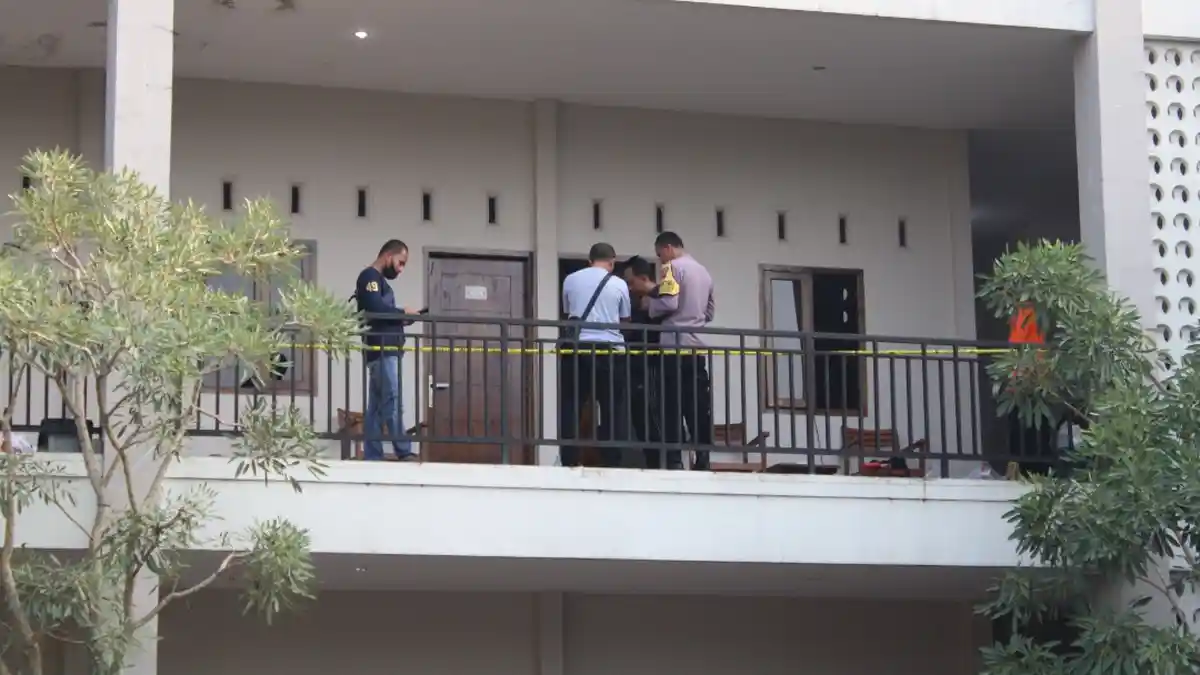 Diduga Dibunuh, Perempuan Tanpa Identitas Ditemukan Tewas Berlumuran Darah di Kamar Hotel di Blora