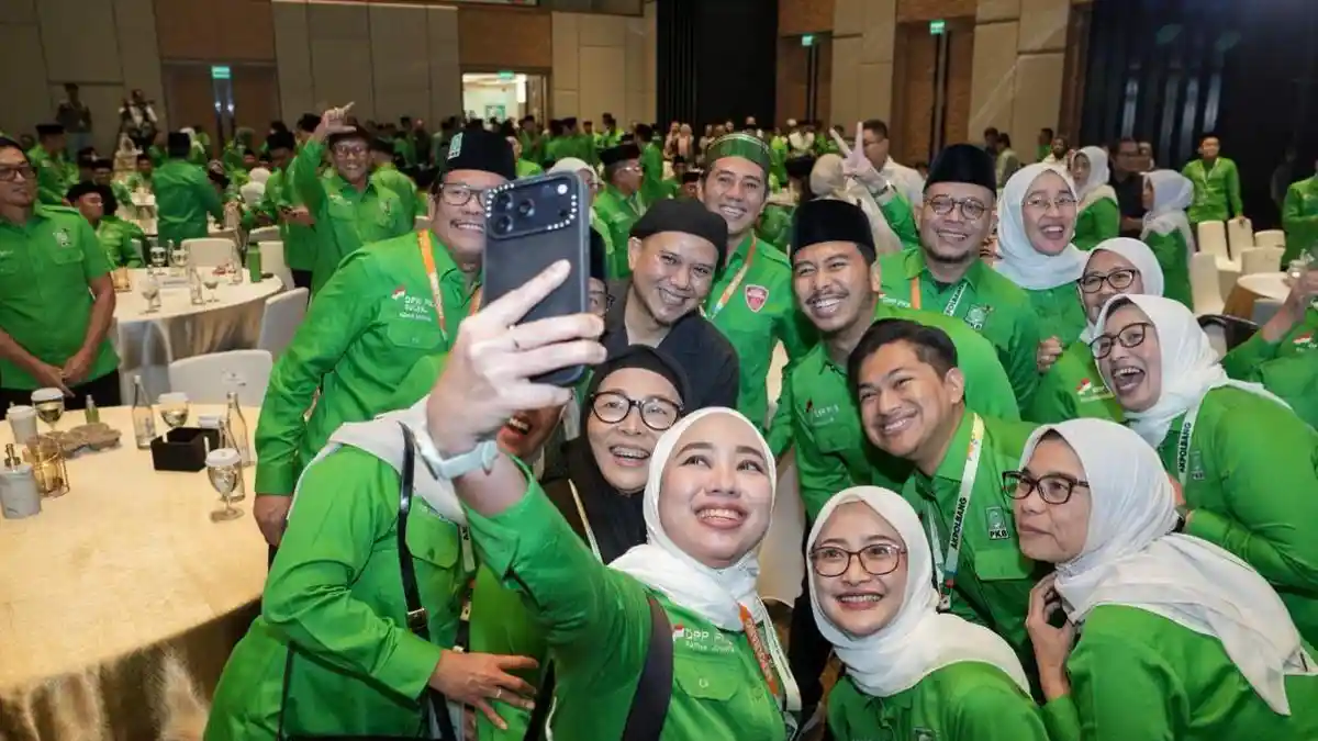 PKB Sulsel Jajaki Carter 3 Pesawat Angkut Elite 23 PKB Cabang ke Jakarta - Tribun-timur.com